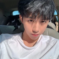 Đinh Hoàng Nhật _ bff na9 _ anh