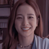 Kim Jisoo(chị gái của y/n)