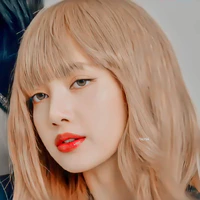 LaLisa Manoban(Y)