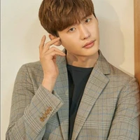 JONG SUK