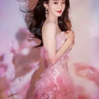 Triệu Lệ Dĩnh(mẹ c.anh)