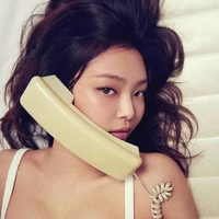 Kim Jennie - (Em)