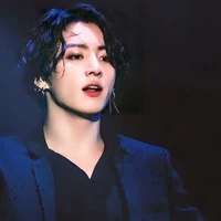 Jeon Jungkook - (Cậu)