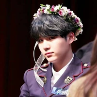 Jeon YoonGi_cô