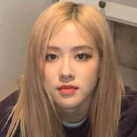 Park Chaeyoung / Rosé