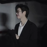 Lưu Anh Hiếu_anh nư9