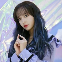 Đồng Dao| Smiling_ Victoria