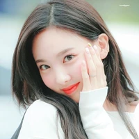 nayoen ( Ny Iu )