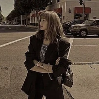 Lalisa Manobal