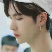 Vương Nhất Bác