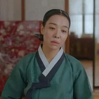 tác giả (Chou)