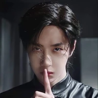 Vương Nhất Bác (NB)
