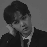 Min Yoongi_suga