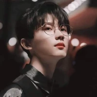Hoàng Song Ngư |Cá con|