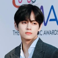 Taehyung (Ba JN và CY)