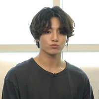 Jeon Jungkook - em