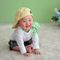 .những đứa tre [ trai ].