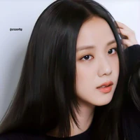Kim Jisoo [ Chị ]