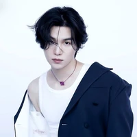 Min yoon -Gi ( suga )