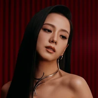 Kim Jisoo ( cô )