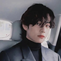 Kim TaeHyung - Hắn