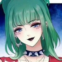 (Nữ 9 khi trang điểm)