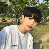 Vũ Thiên Song Ngư _ nguoiiuca.fis