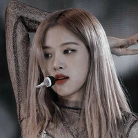 Park Chaeyoung - Rosé
