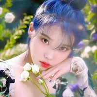 Lee Ji-eun [IU]