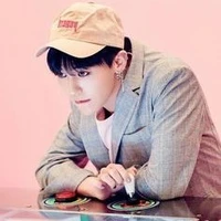 G-Dragon