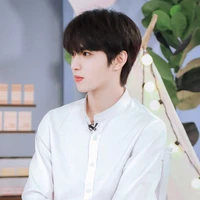 Lưu Diệu Văn(Black)