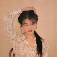 IU ( bà mẹ quyền lực )