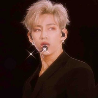 BamBam ( ông bố quyền lực )