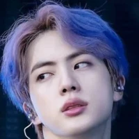 Kim SeokJin Mẹ của Lisa và IU