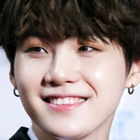 Min Yoongi ba Chị, em ,nàng