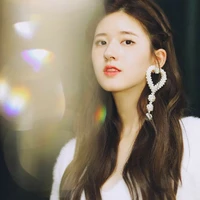 Triệu Lộ Tư