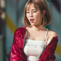 Mis Thy ( bạn Tuấn)