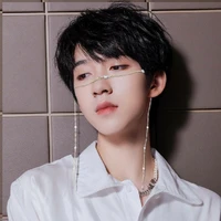 Hạ Tuấn Lâm (🐰)