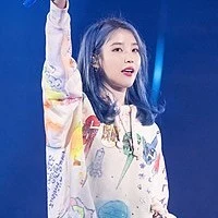 Ji Eun (IU)