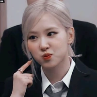 Chaeyoung (cô)