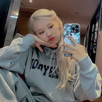 Park Chaeyoung (Rosé) (nàng)