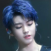 Vương Tuấn Khải