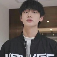 AK Lưu Chương