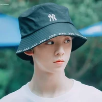 Tả hàng(Bạn của Nhã Linh)