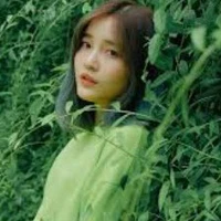 Luna(Hằng Trịnh)