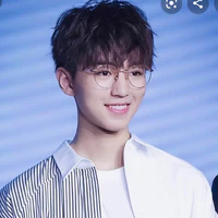 Vương Tuấn Khải