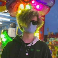 Author này simp đủ thể loại nếu nó thấy đẹp