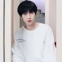 Hạ Tuấn Lâm_ cậu