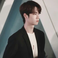 Nhất Bác
