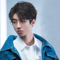 Vương Tuấn Khải